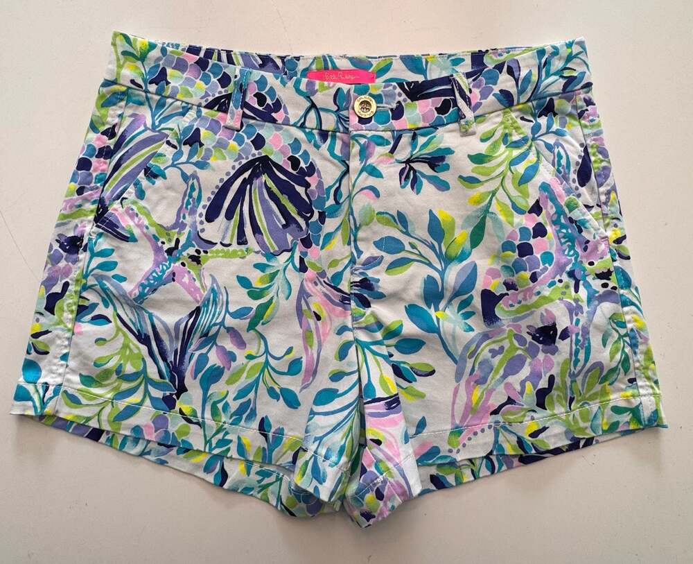 Lilly Pulitzer Callahan Chino Shorts in Sea Shell Print